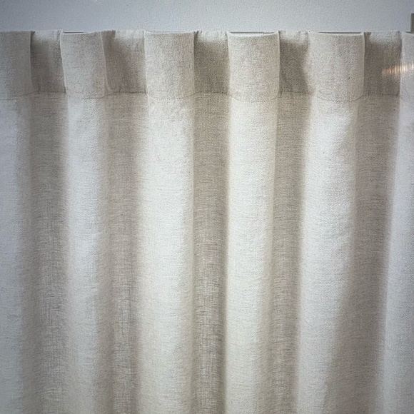 Pottery Barn Belgian Flax Linen Curtain - 50"w x 96"h - Picture 4 of 6